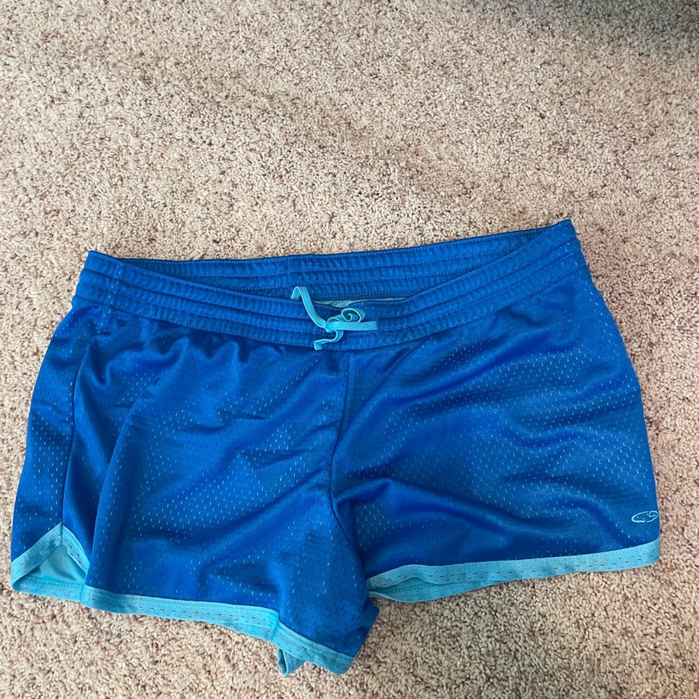 women’s shorts